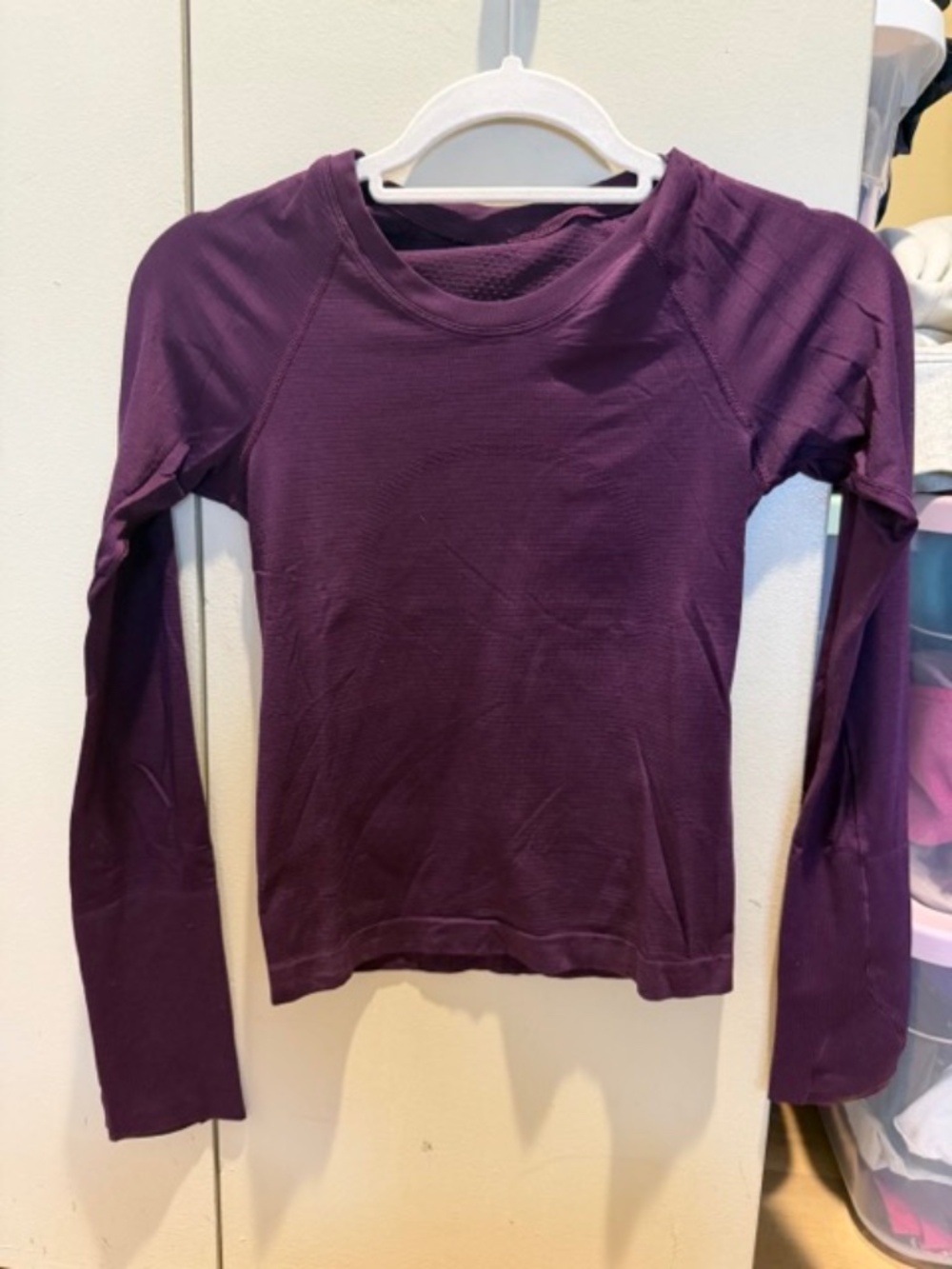 EUC Lululemon Swiftly Tech Long-Sleeve Shirt 2.0 *Race, Dramatic Magenta Size 2